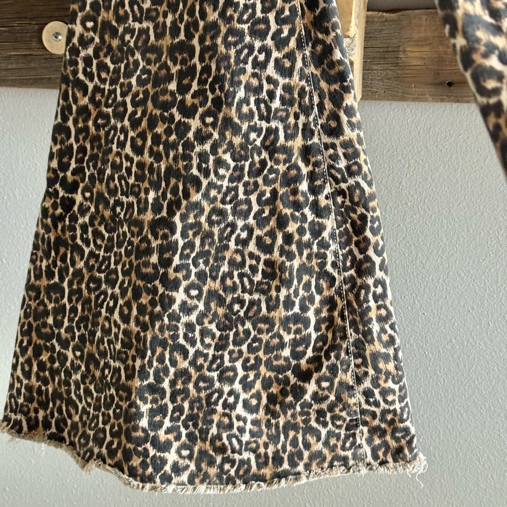 Free People Super Flare cheeta Jeans - Picture 4 of 7
